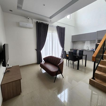 The Icon Central Batam 3 Bedroom Home Villa With Private Pool Esterno foto
